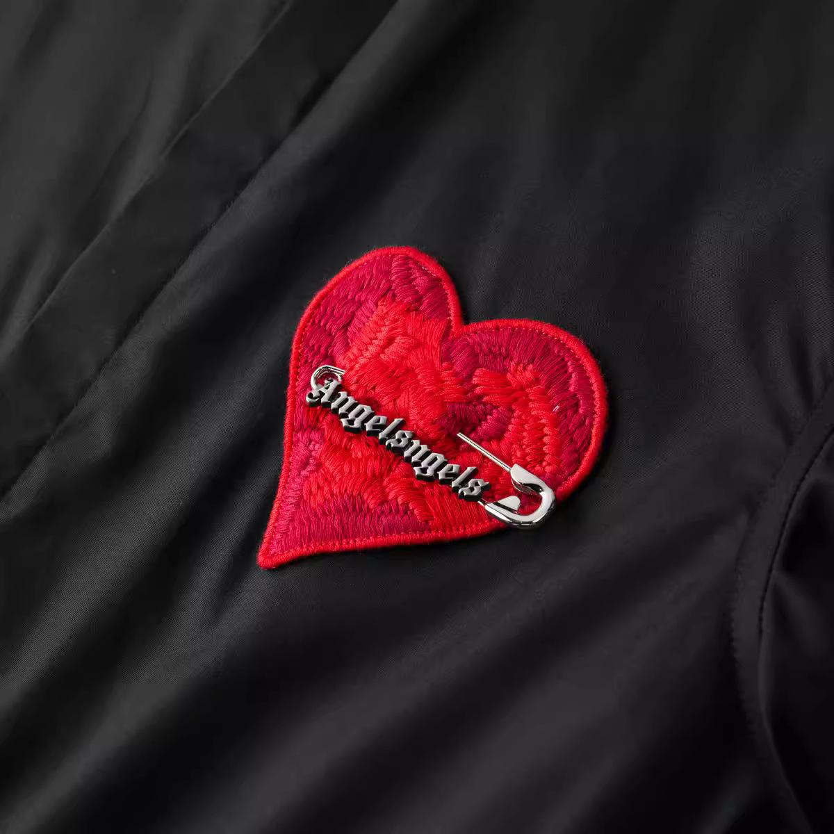 Kemeja Bordir Cinta Rajutan Me - Streetwear Clothing Brands ulasan dan harga